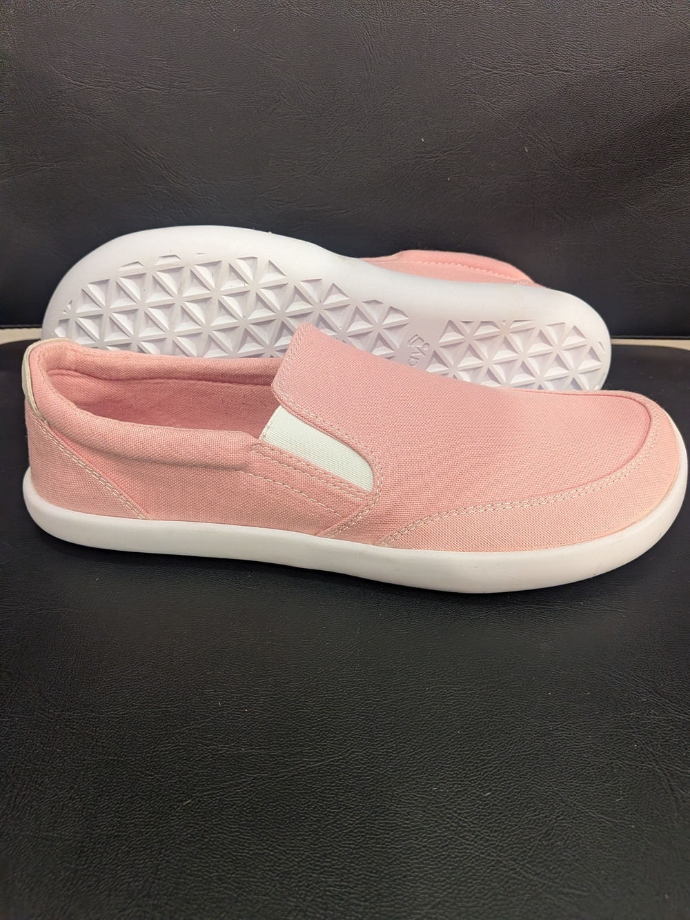Women’s Slip-On Athletic Sneakers - Pink